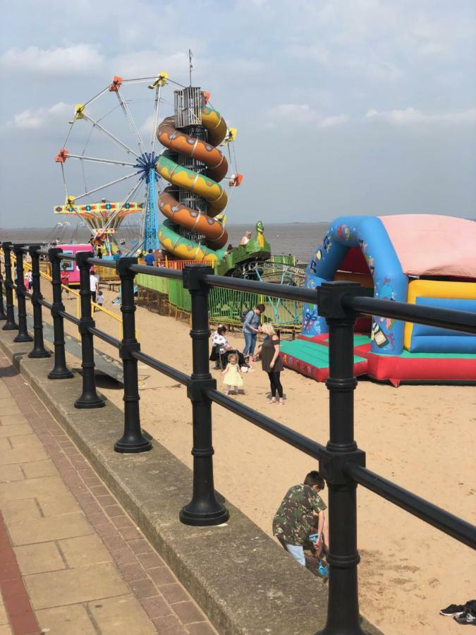 The Clee Hotel - Cleethorpes, Grimsby, Lincolnshire Exterior photo